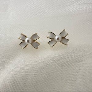 Gold Tone and White Bow Pearl Earrings